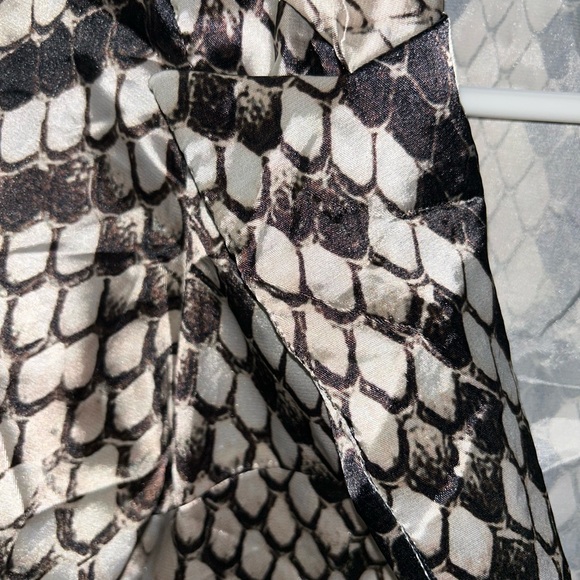 PLT Blazer - Picture 2 of 2